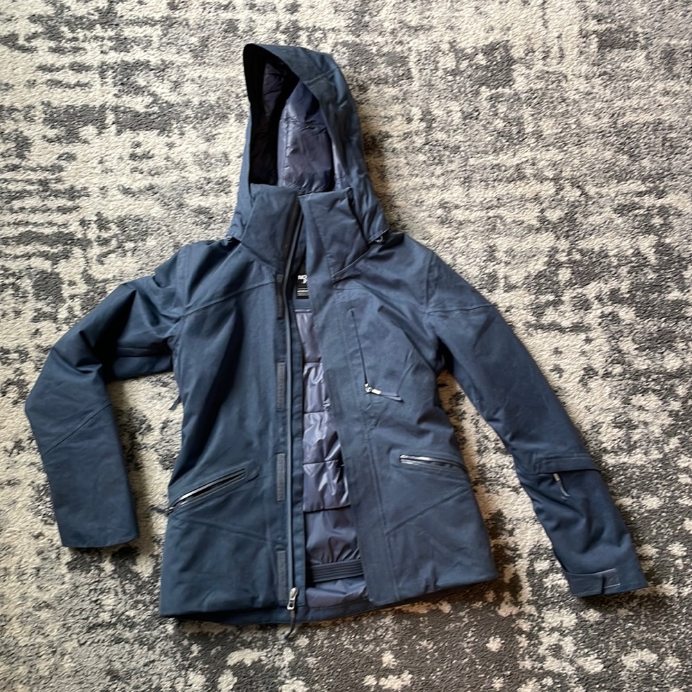 About brand new North Face winter coat